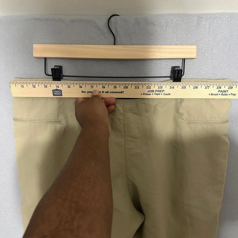 The North Face Mens Hiking Shorts Tan Khaki Belted‎ Cargo Pockets Size XL 37W